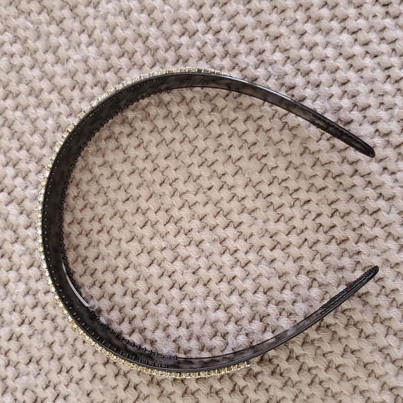Diamond Headband - Picture 2 of 5